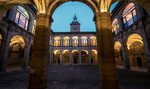 Université de Bologne