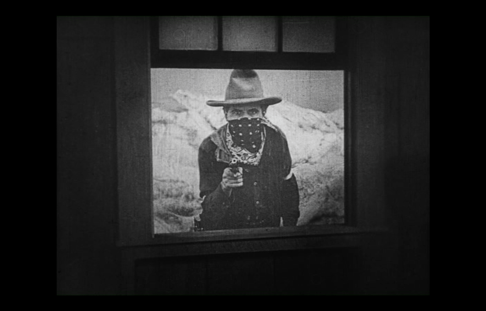 Photogramme tiré de The Frozen North de Buster Keaton (1922)
